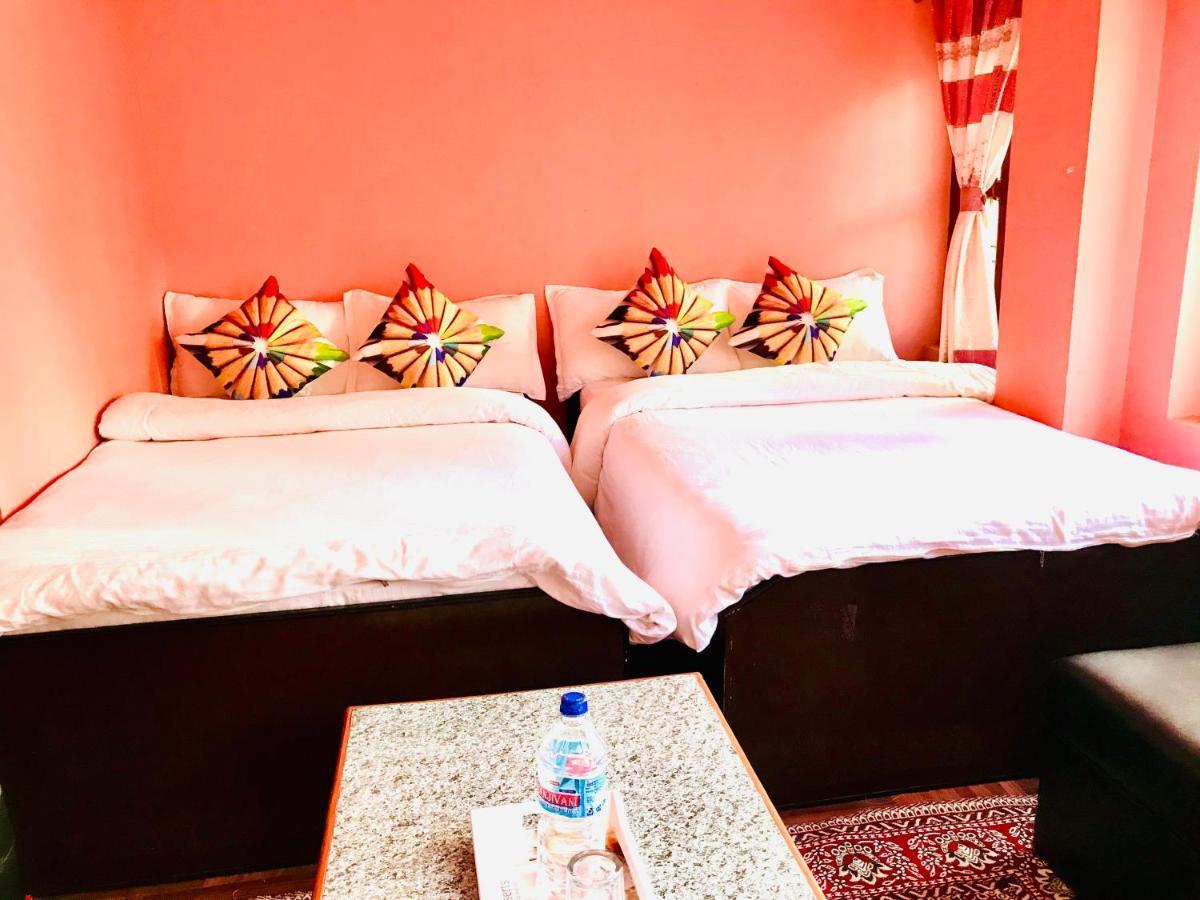 Shristi Hotel & Lodge Bandipur Buitenkant foto
