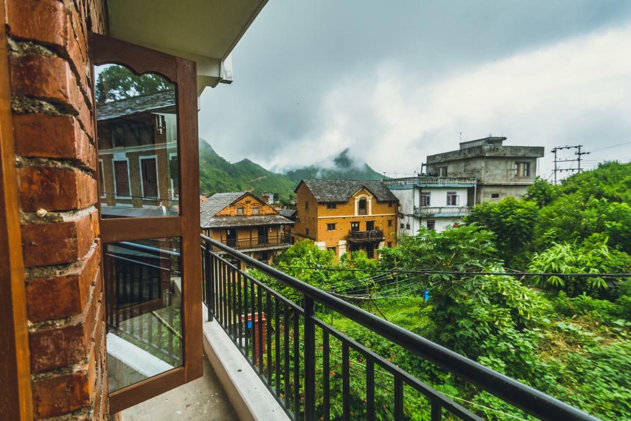 Shristi Hotel & Lodge Bandipur Buitenkant foto