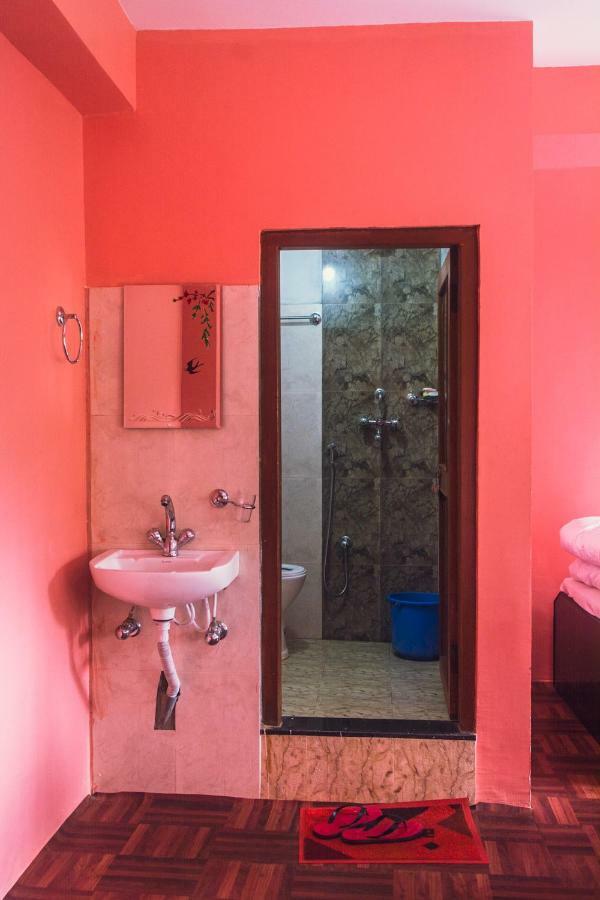 Shristi Hotel & Lodge Bandipur Buitenkant foto